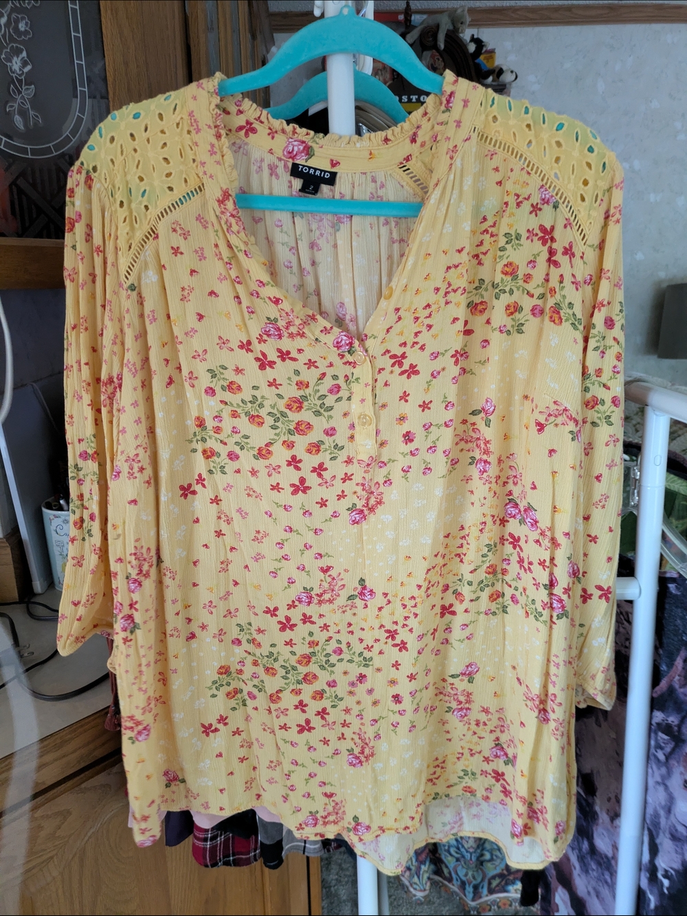 torrid Yellow Floral Eyelet Split-Neck Tunic Top